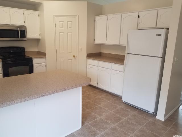 382 E 3350 N, North Ogden, UT 84414 — photo 4