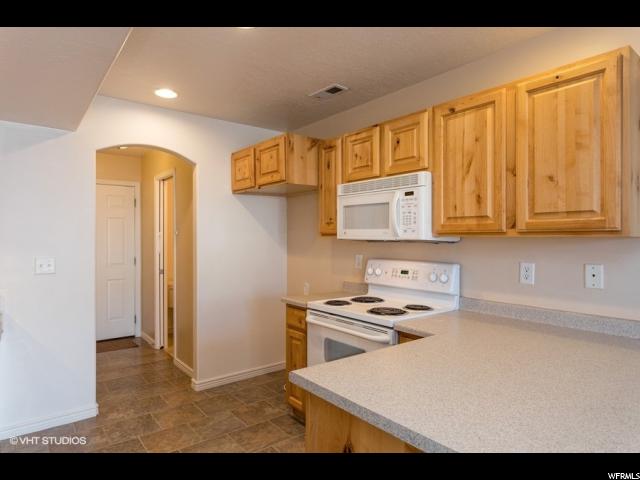 652 W 800 N #114, Clinton, UT 84015 — photo 5