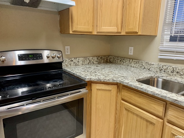 340 W 600 S, Ogden, UT 84404 — photo 3