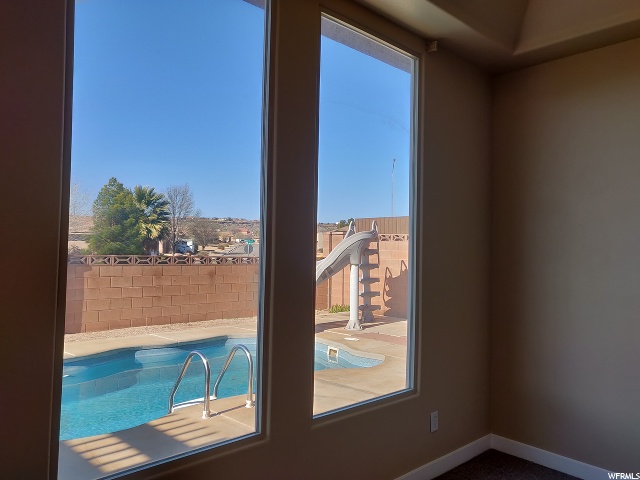 216 S 2490 E, St. George, UT 84790 — photo 11