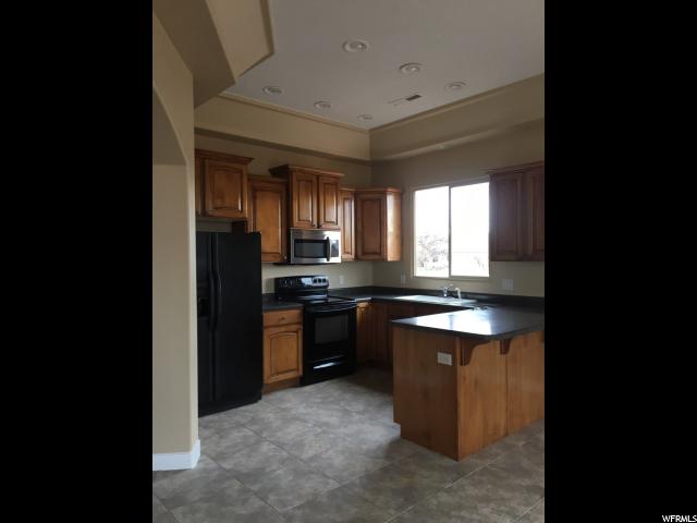 216 S 2490 E, St. George, UT 84790 — photo 6