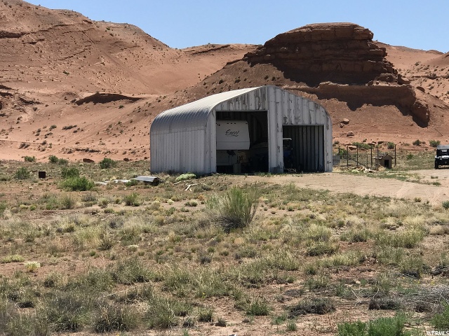 553 S 100 E, Hanksville, UT 84734 — photo 4