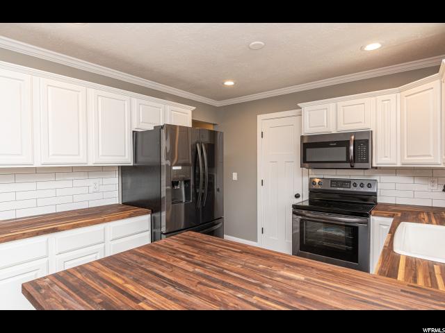 2011 S 200 E, Clearfield, UT 84015 — photo 9