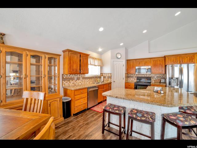 1071 S Arbor, Layton, UT 84041 — photo 5