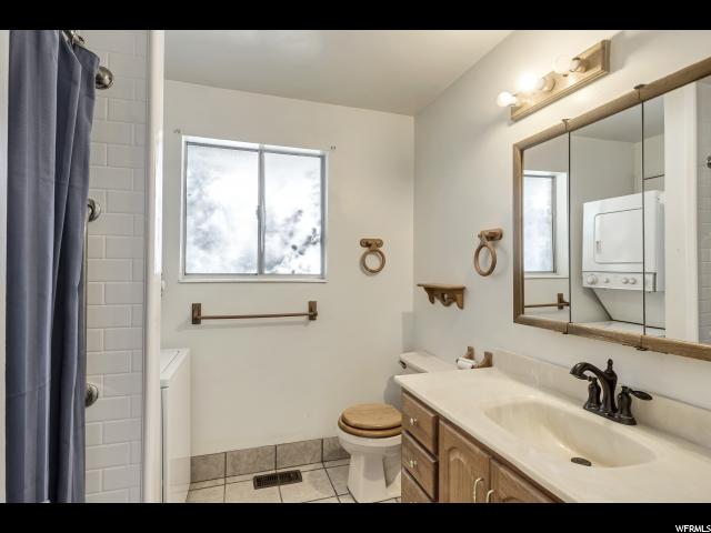 943 E Buddlea Dr, Sandy, UT 84094 — photo 8