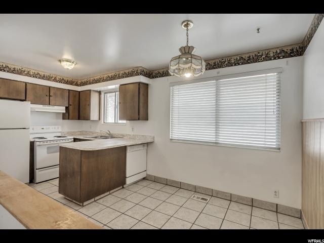 943 E Buddlea Dr, Sandy, UT 84094 — photo 6