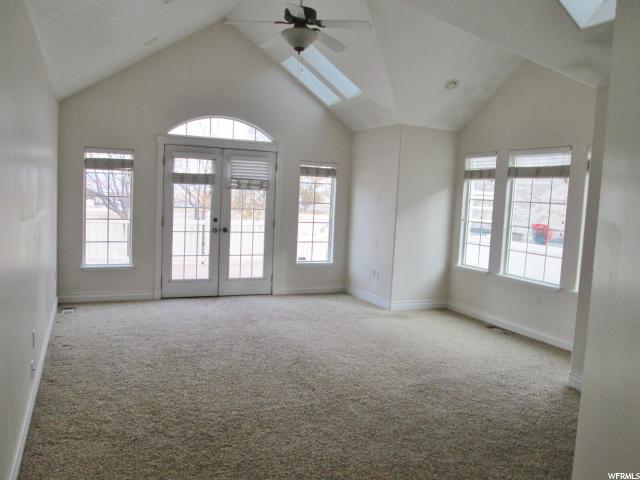635 S Mackenzie St, Naples, UT 84078 — photo 8