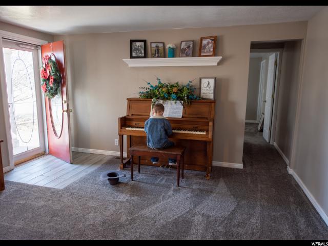 11 S 200 W, Levan, UT 84639 — photo 4