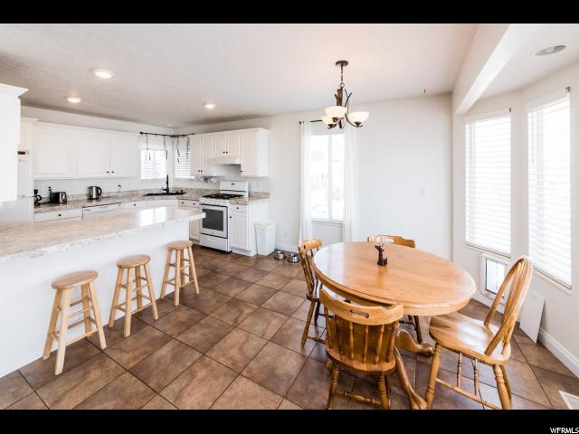 905 E Main St, Wellsville, UT 84339 — photo 9