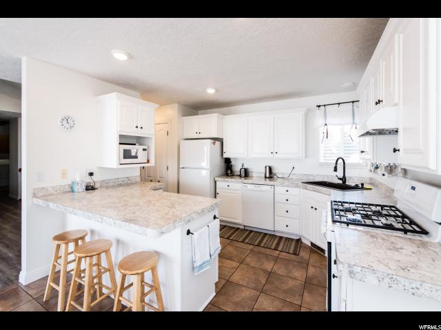 905 E Main St, Wellsville, UT 84339 — photo 3