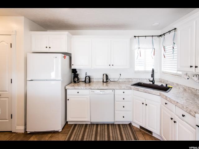 905 E Main St, Wellsville, UT 84339 — photo 6