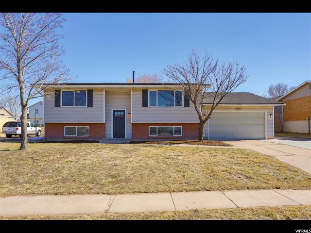 2028 N 630 W, Clinton, UT 84015 — photo 2