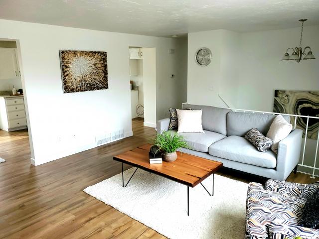 990 E Violet Dr, Sandy, UT 84094 — photo 7