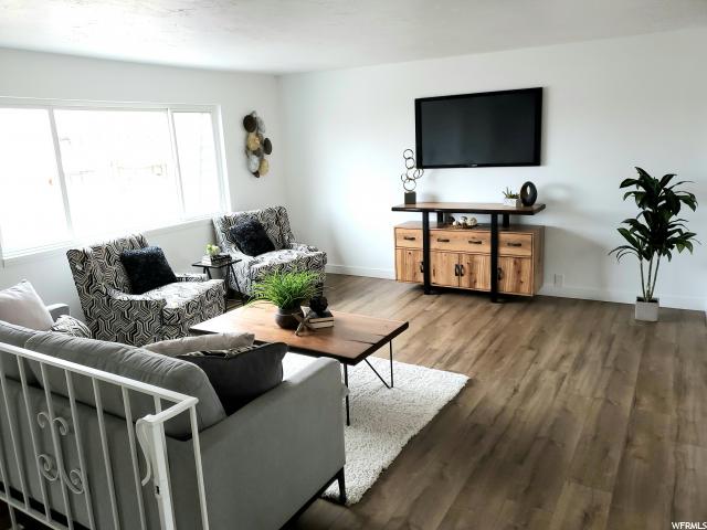 990 E Violet Dr, Sandy, UT 84094 — photo 6