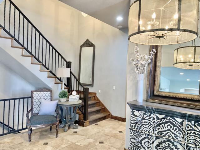 232 E Summermeadow Cir S, Bountiful, UT 84010 — photo 6