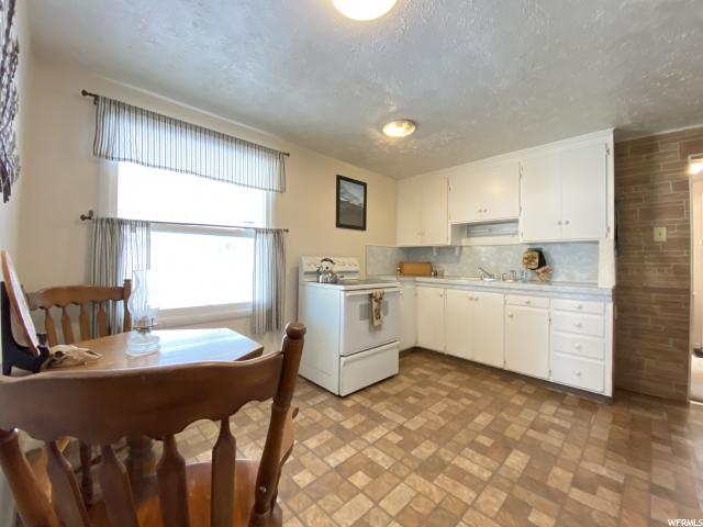 565 Maple St, Clearfield, UT 84015 — photo 8
