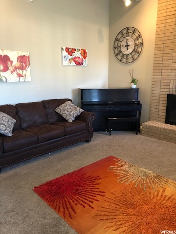 723 S Mountainview Cir W, Centerville, UT 84014 — photo 2