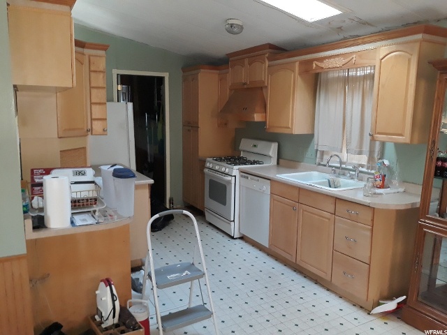 744 N 1600 E, Tremonton, UT 84337 — photo 9