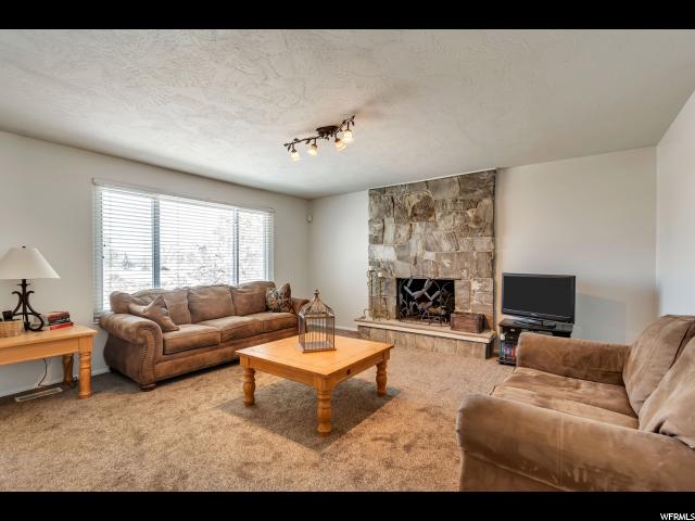 9569 S Flint Dr E, Sandy, UT 84094 — photo 8