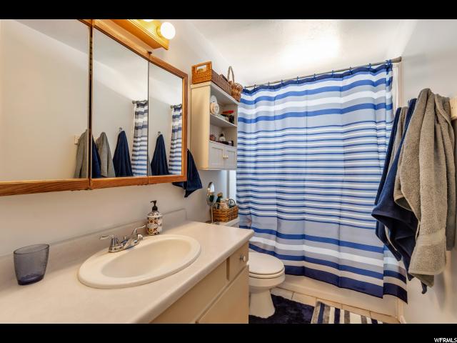 9569 S Flint Dr E, Sandy, UT 84094 — photo 11