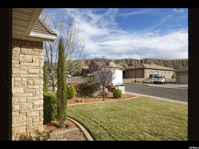 1445 E Mesa View Ln, Washington, UT 84780 — photo 4