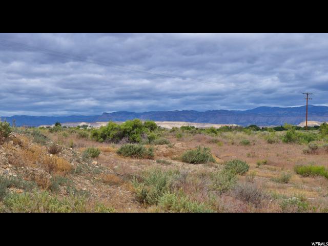 700 Riverside Dr, Price, UT 84501 — photo 4