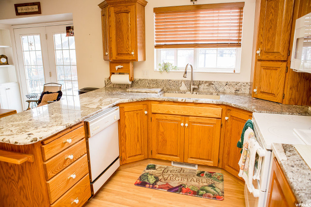 656 E 2120 N, North Logan, UT 84341 — photo 3