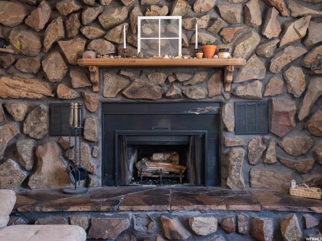 2044 E Newcastle Dr, Sandy, UT 84093 — photo 4