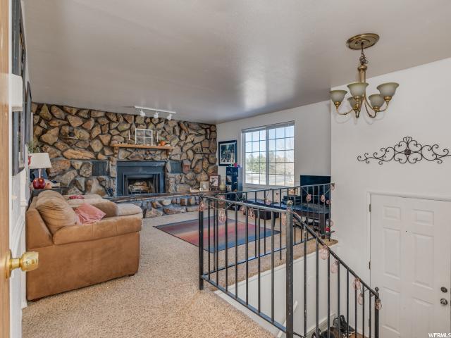 2044 E Newcastle Dr, Sandy, UT 84093 — photo 3