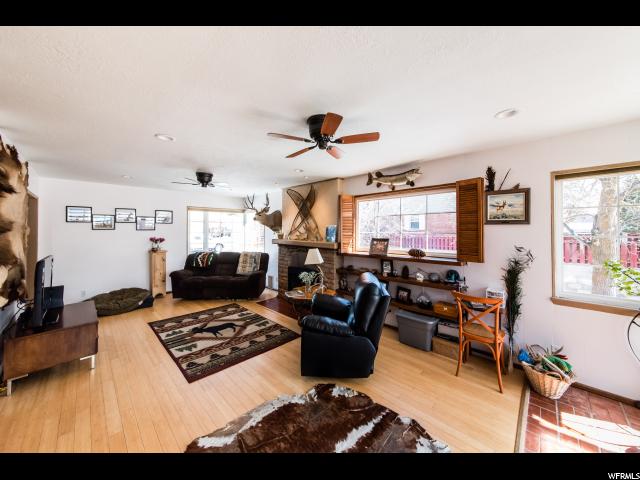 472 E 400 S, River Heights, UT 84321 — photo 4