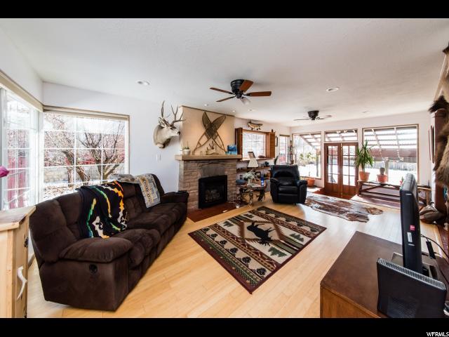 472 E 400 S, River Heights, UT 84321 — photo 2
