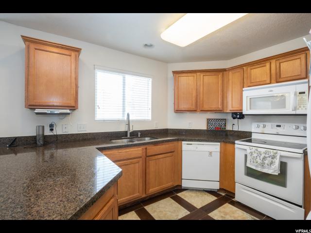 90 E Resaca Dr #C2, Sandy, UT 84070 — photo 2