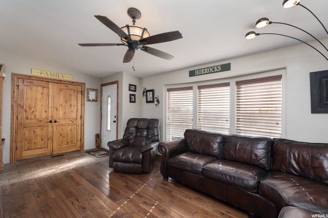 5711 N 9500 E, Lapoint, UT 84039 — photo 6