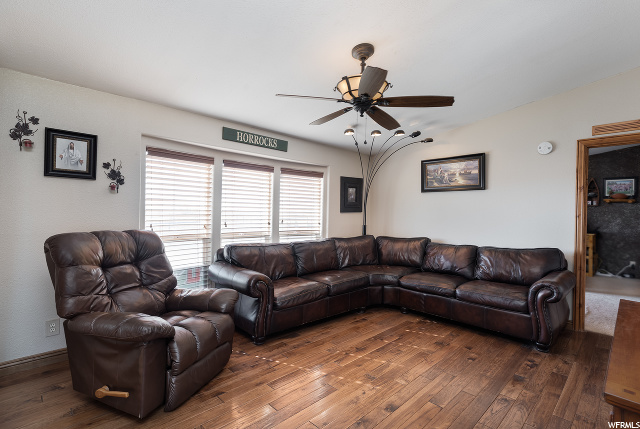 5711 N 9500 E, Lapoint, UT 84039 — photo 7