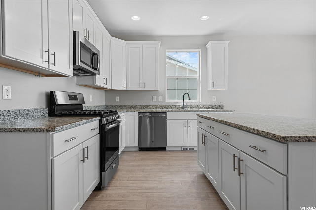 3396 W 2500 N, Clinton, UT 84015 — photo 8