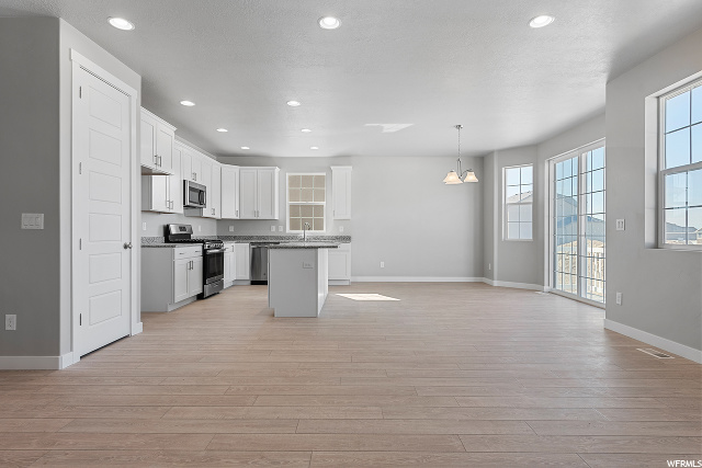 3396 W 2500 N, Clinton, UT 84015 — photo 4