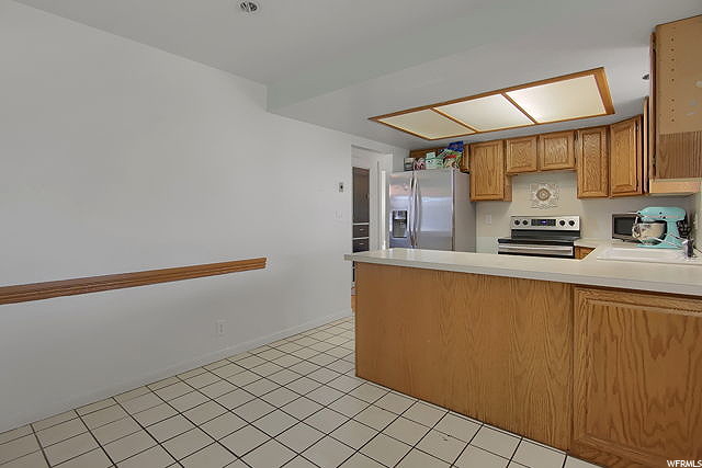 2598 W 4950 S, Roy, UT 84067 — photo 8