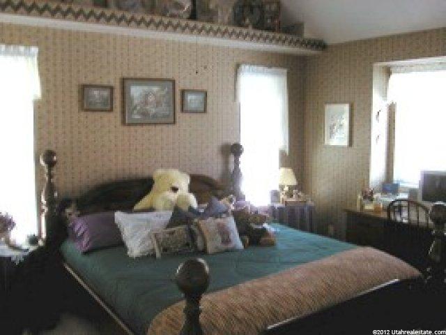 902 New Hampton Dr, Murray, UT 84123 — photo 5