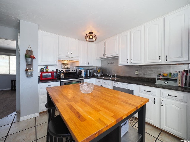8455 S 1575 E, Sandy, UT 84093 — photo 5