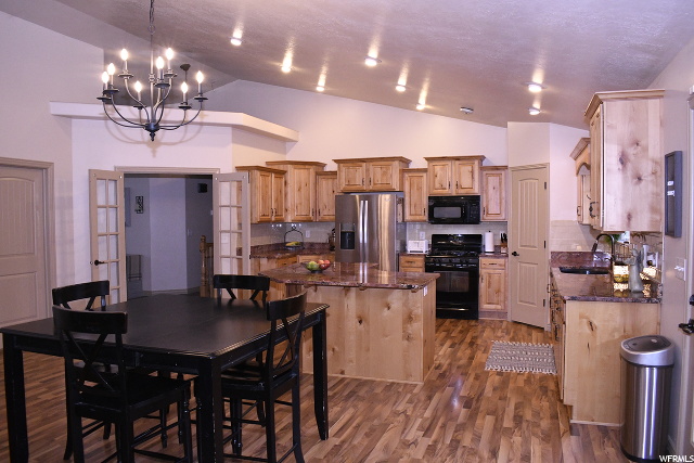 2062 E 6650 S, Uintah, UT 84405 — photo 11