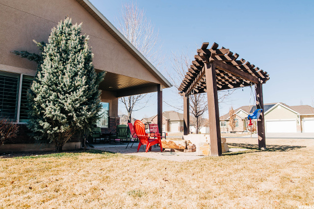 581 S 1375 W, Layton, UT 84041 — photo 3