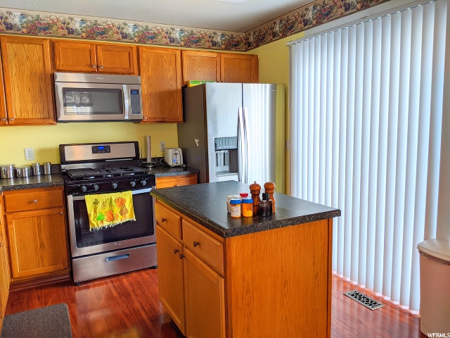 421 E 525 S, Clearfield, UT 84015 — photo 5