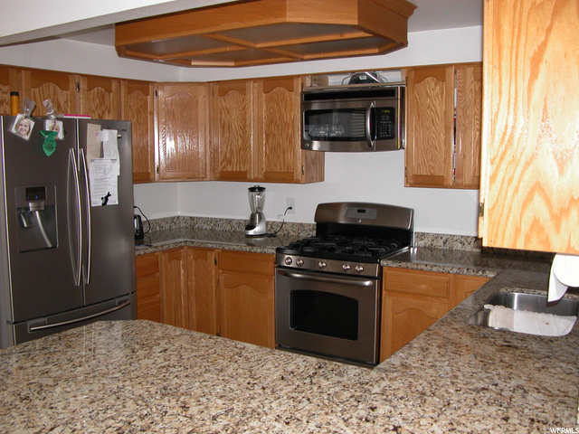 1140 S 1000 E, Clearfield, UT 84015 — photo 3