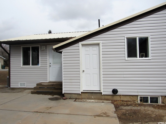 284 S 100 E, Vernal, UT 84078 — photo 2