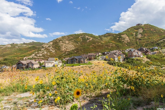 1208 E Delacroix Dr #117, Draper, UT 84020