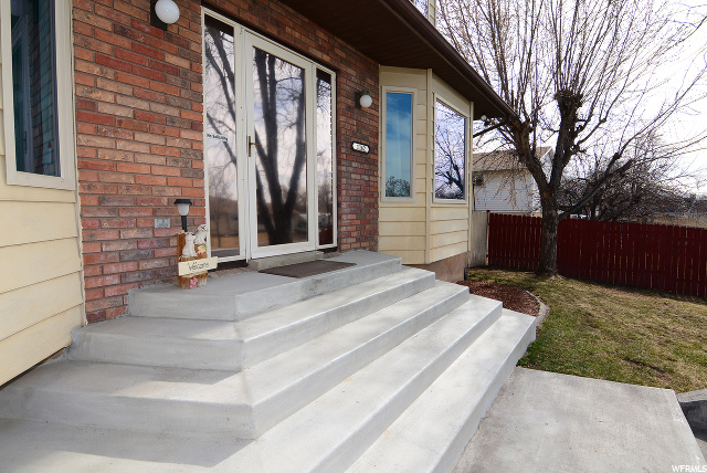 1162 N Ash Dr, Layton, UT 84040 — photo 5