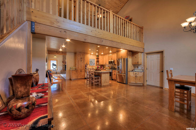 853 Rainbow Dr, Moab, UT 84532 — photo 12