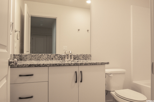 416 S 1540 E, Hyrum, UT 84319 — photo 12