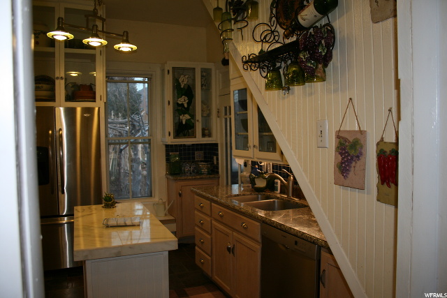11 S 200 E, Meadow, UT 84644 — photo 10