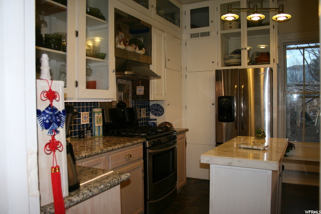 11 S 200 E, Meadow, UT 84644 — photo 9
